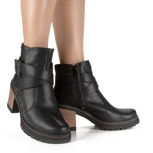 Bota Dakota de Cano Curto Preta