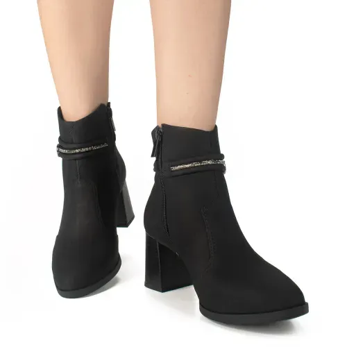 Bota Dakota de Cano Curto Preta
