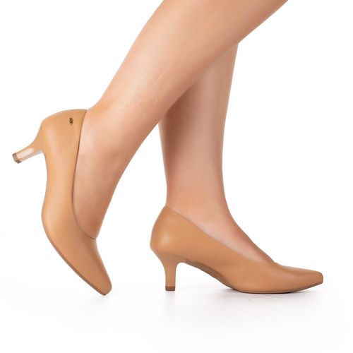 Scarpin Dakota de Couro Bege