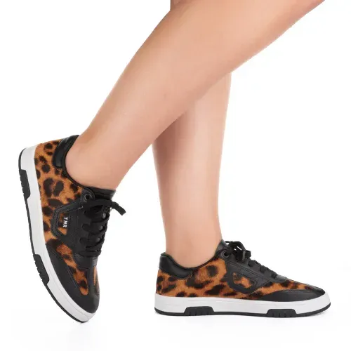 Tênis Tanara  de Couro Casual Animal Print
