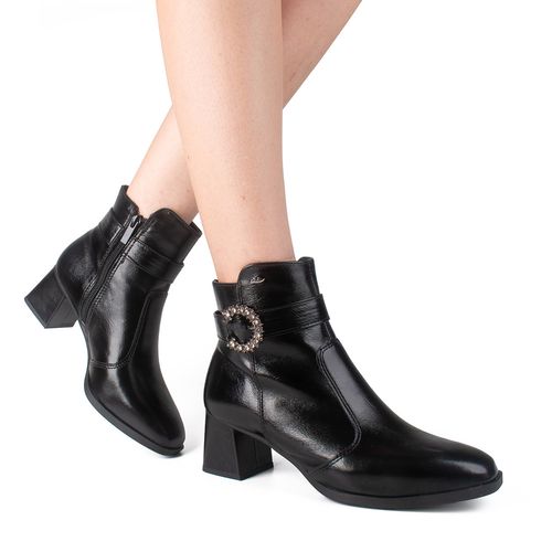 Bota Dakota de Cano Curto Preta