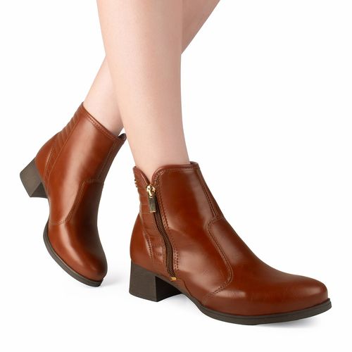 Bota Dakota de Cano Curto Marrom