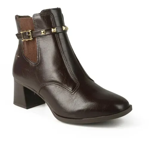 Bota Dakota de Cano Curto Marrom
