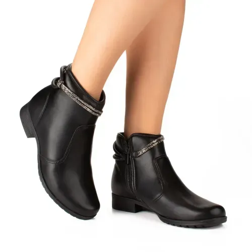 Bota Dakota de Cano Curto Preta