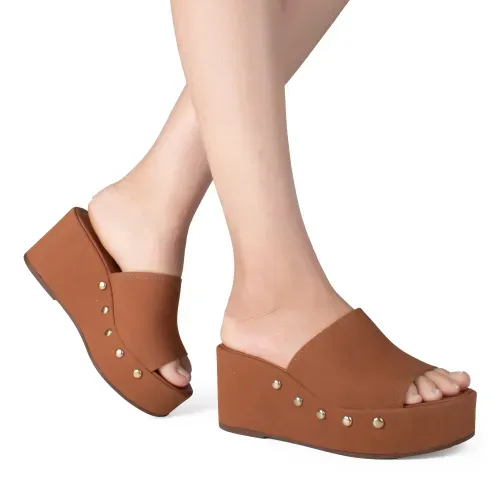 Tamanco Dakota Anabela Caramelo