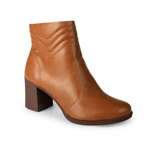 Bota Dakota de Cano Curto Caramelo